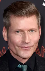 Криспин Гловер